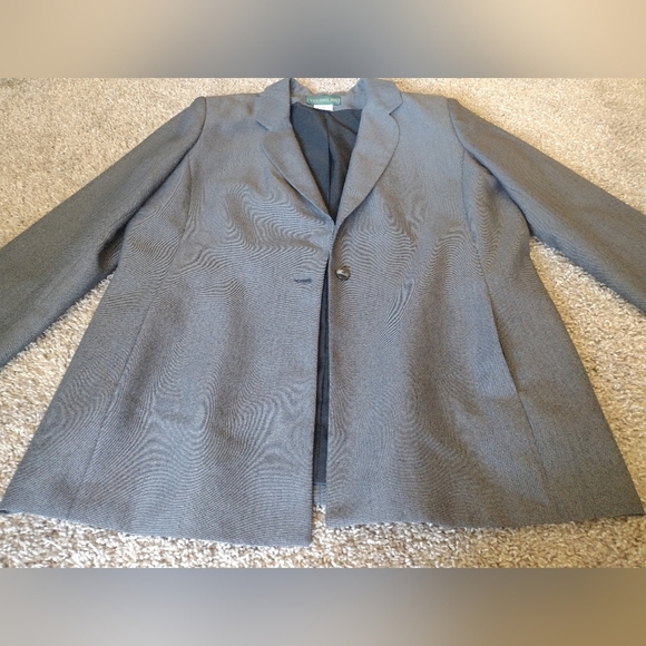 Studio 205 Vintage Blazer and Skirt Set - Picture 10 of 16